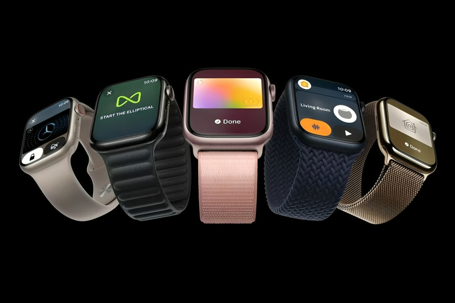 The Evolution of Smartwatches: From Basic Timekeeper to Ultimate Tech Companion